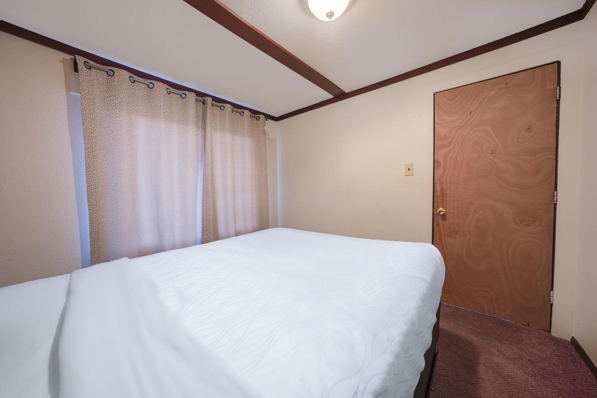 Oyo Hotel Portland Or Near Airport 格雷舍姆 外观 照片
