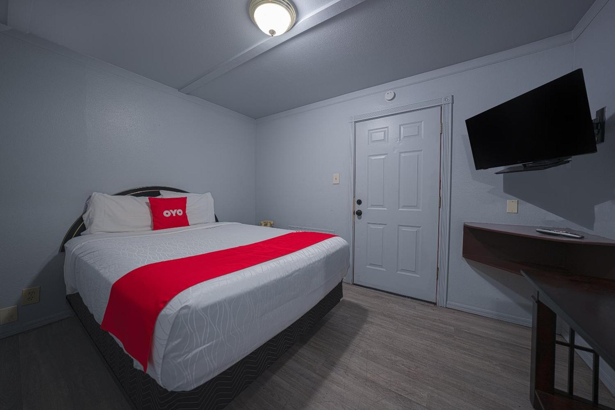 Oyo Hotel Portland Or Near Airport 格雷舍姆 外观 照片