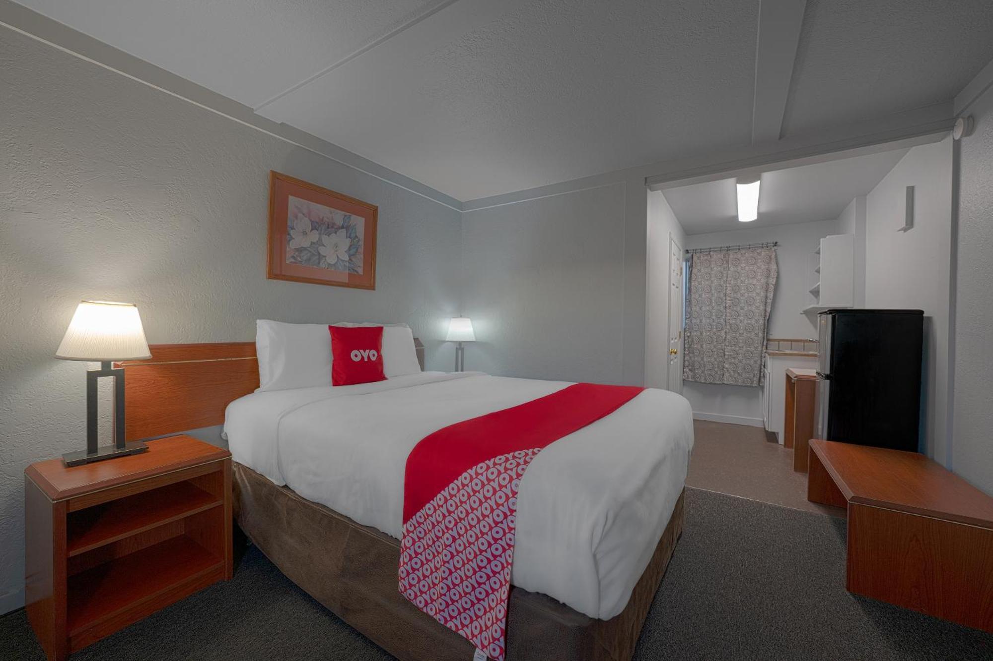 Oyo Hotel Portland Or Near Airport 格雷舍姆 外观 照片