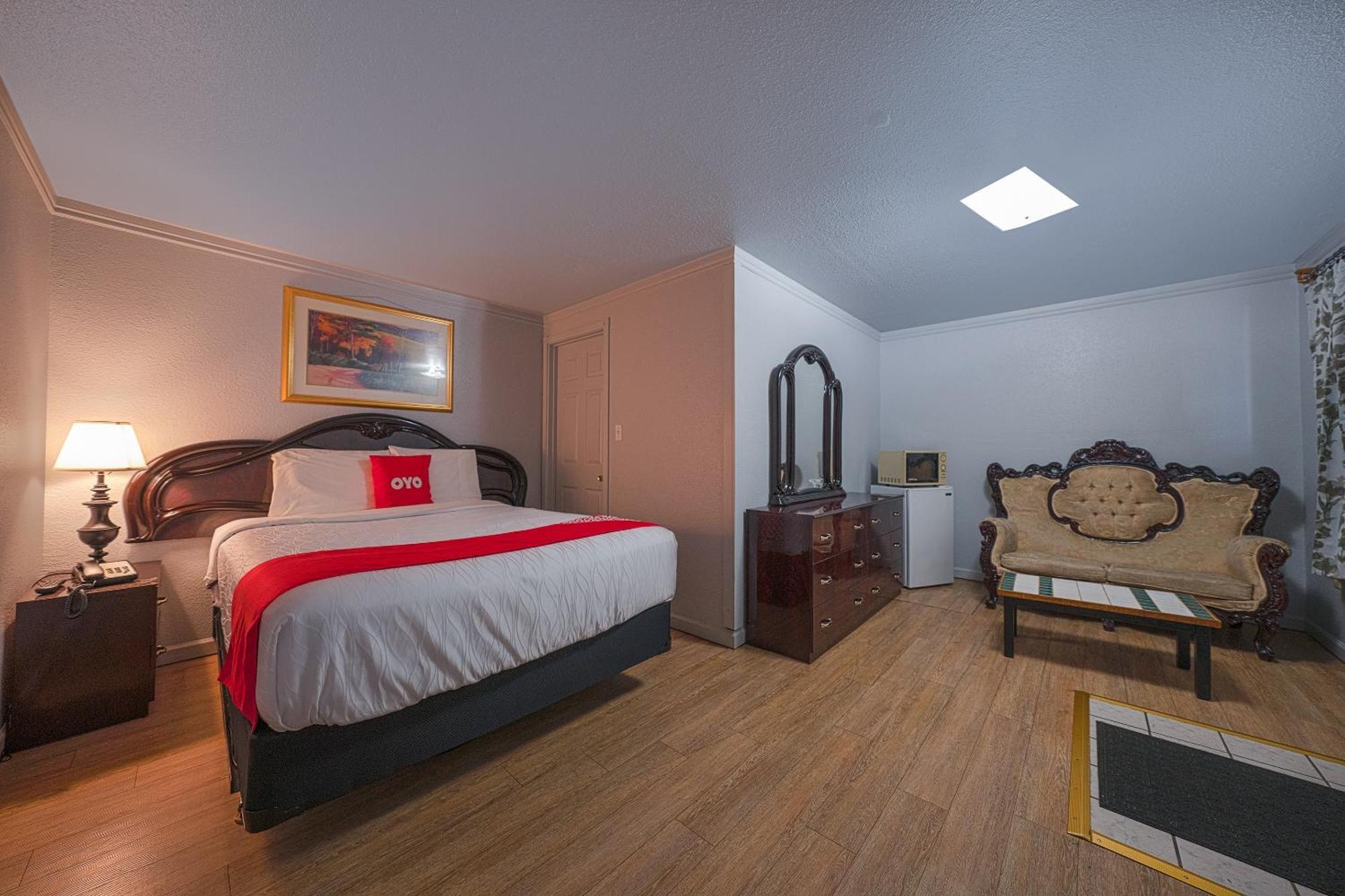 Oyo Hotel Portland Or Near Airport 格雷舍姆 外观 照片