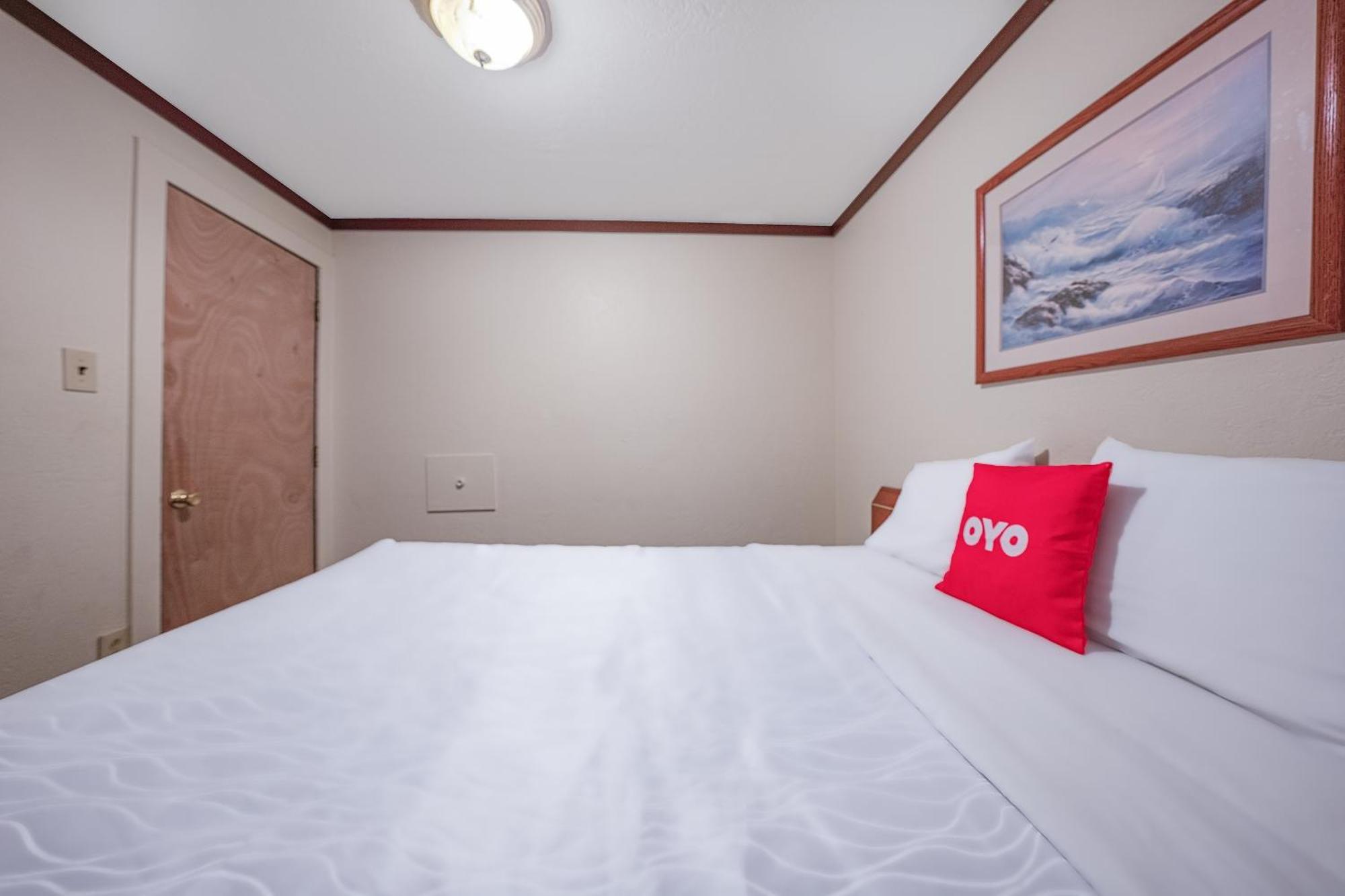 Oyo Hotel Portland Or Near Airport 格雷舍姆 外观 照片